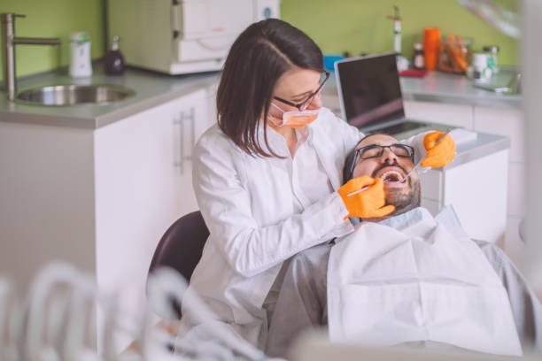 Best Emergency Tooth Extraction in River Bend, NC